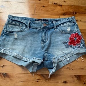 Hollister embroidered jean shorts